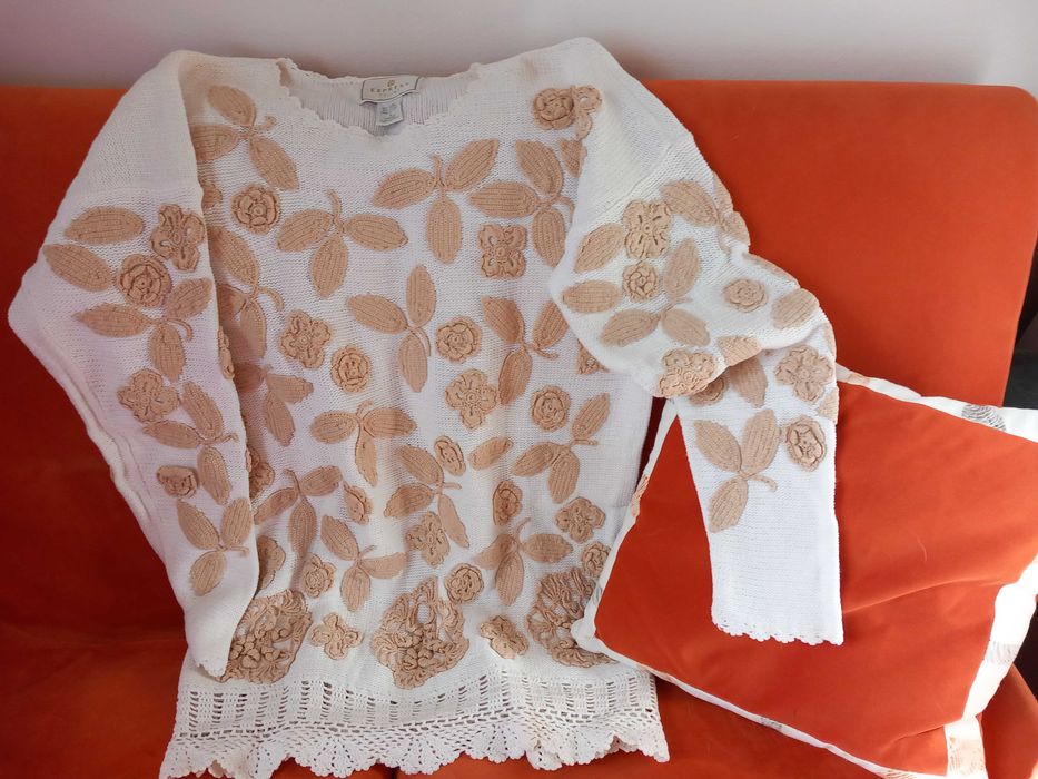 Дизайнерски пуловер ръчна изработка