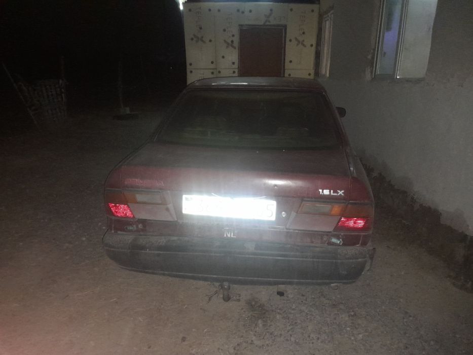 Ниссан примера...