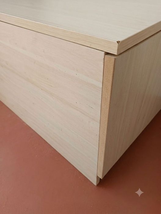Продам книжный шкаф.