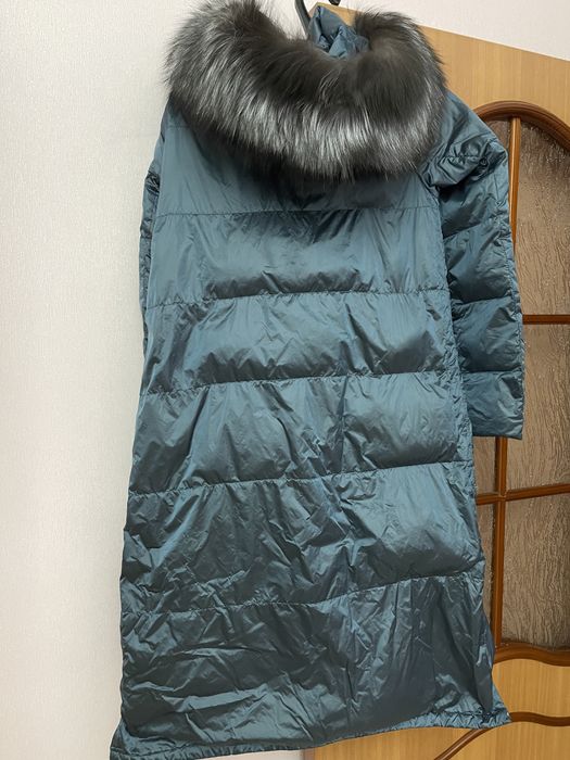 Пуховик полностью натуральный с капюшоном
