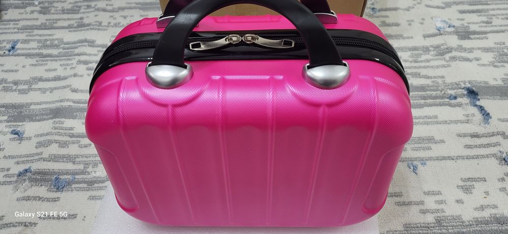 Косметологический массажный аппарат