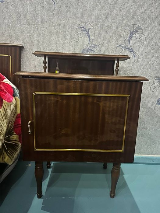 Спальный гарнитур