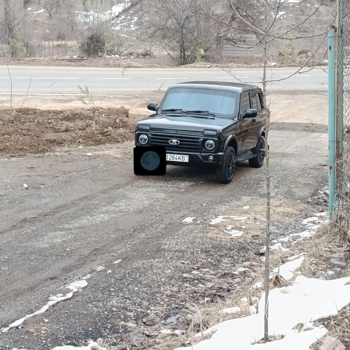 Vaz 2121 niva xolatti zor orqa oldi torttadi gazi yo qoyilmagan