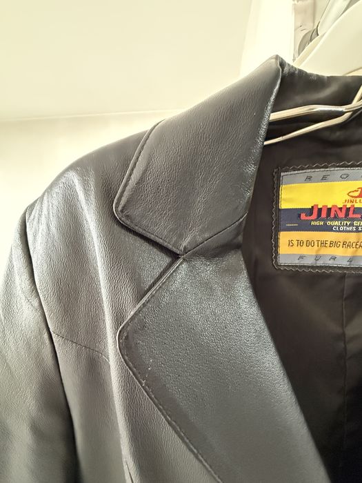 Кожаный пиджак плотный качественный