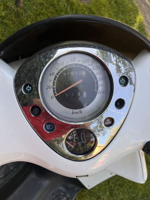 Скутер honda atto