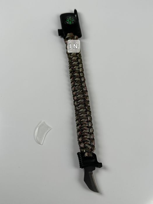 Тактическа гривна за оцеляване 5 в 1 (въже,компа