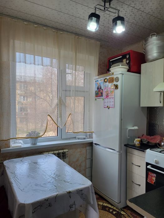продается 3-комнатная квартира