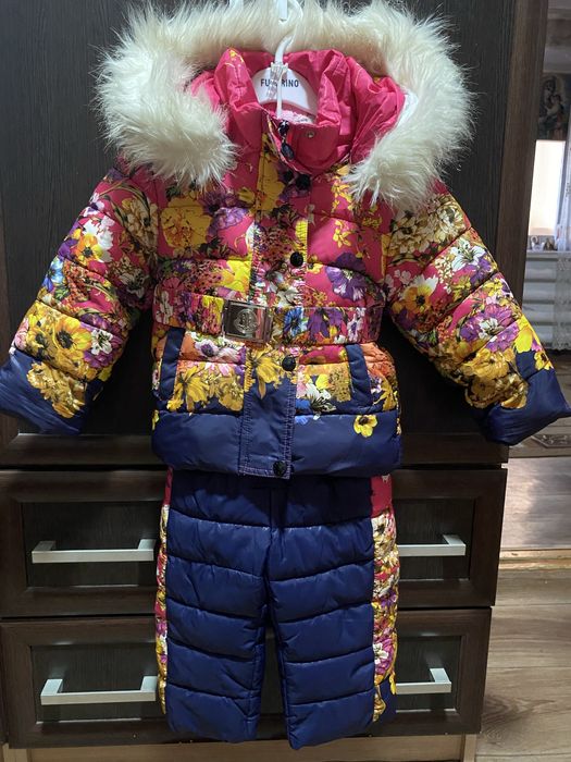 Комбинезоны зима на девочку