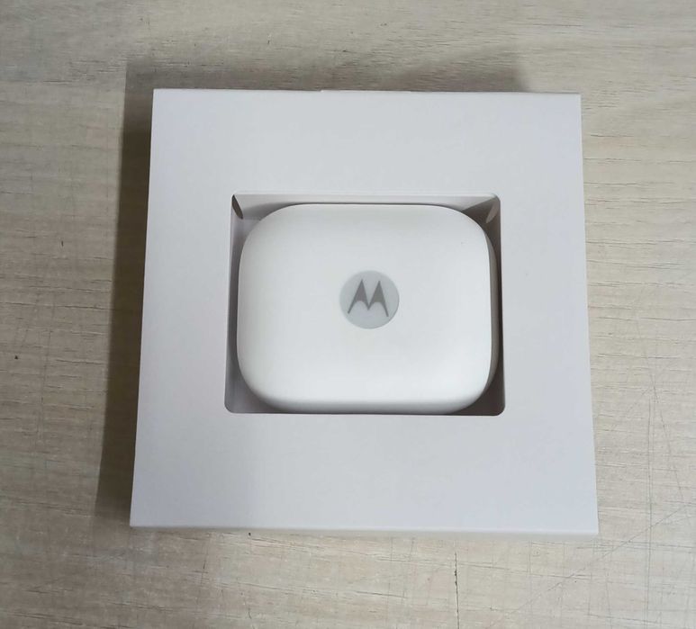 Moto Buds, albastru deschis sau albastru inchis