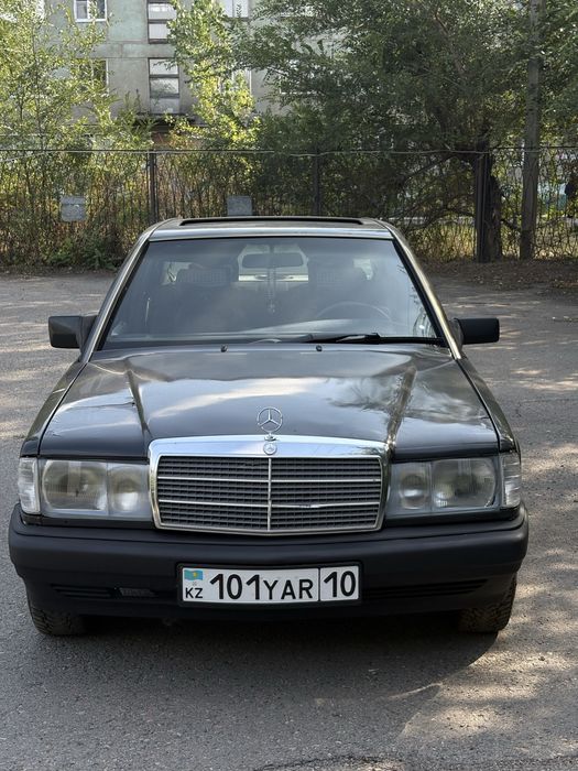 Продам мерседес 190
