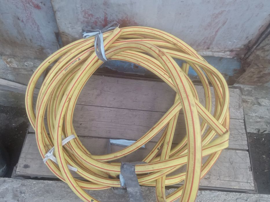 Продам шланг поливочный