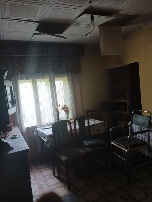 Vând casă în Nădlac judetul Arad str. Independentei Nr 2