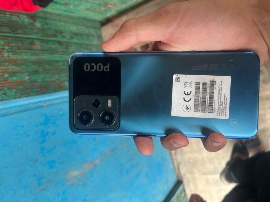 Обменяю поко х5 5G на айфон