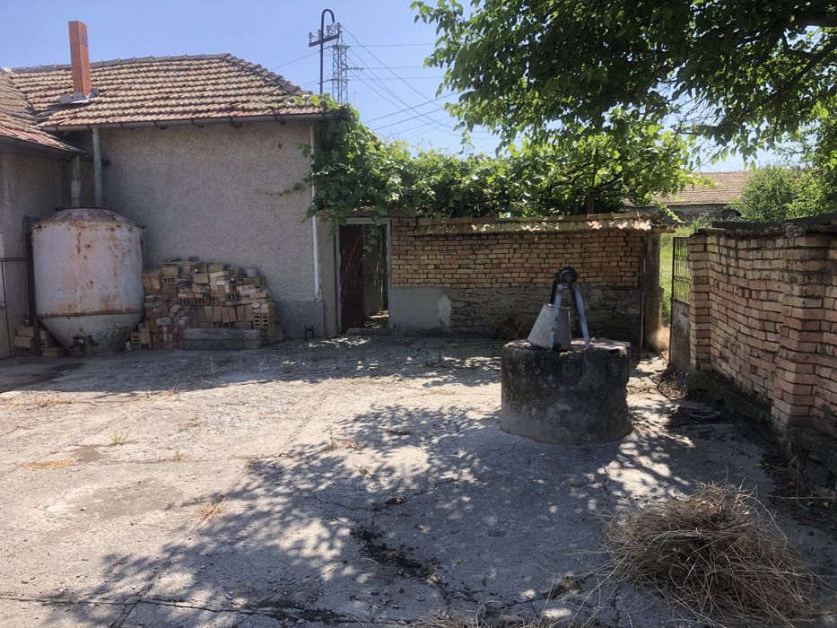 Продава се Къща в с. Моравка, Област Търговище - 150 кв.м за 147 €/кв.м - Снимка #9