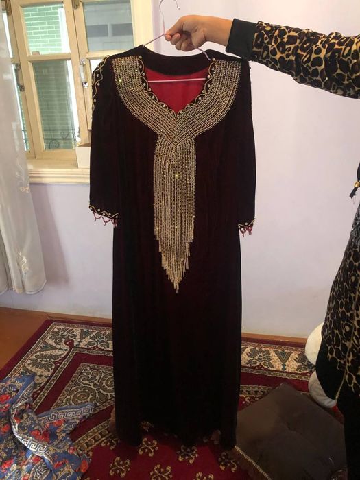 Kuylaklar holati yangi 1 oy kiyilgan xali koplari kiyilmaganxam.