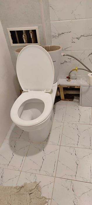 Унитаз б.у хорошее качество