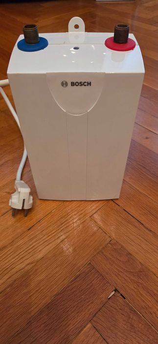 Продавам проточен бойлер BOSCH 3.5KW.