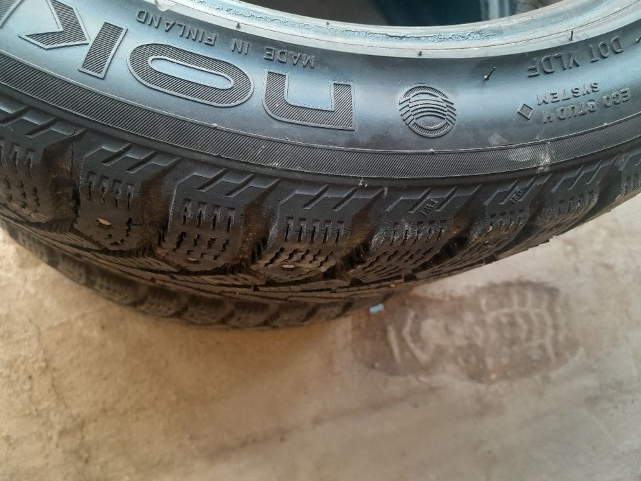 Продам шины в отличном состоянии