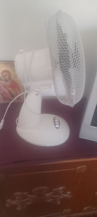 Vând ventilator 3viteze