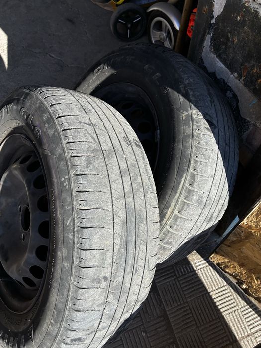 Поодам летние шины R14