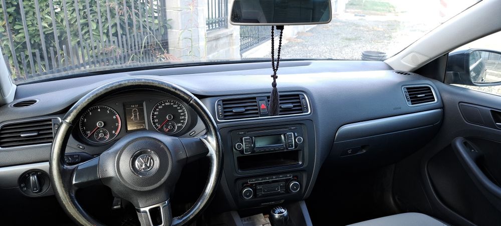 Vand VW Jetta 1.4 Tsi 160 CP 2012