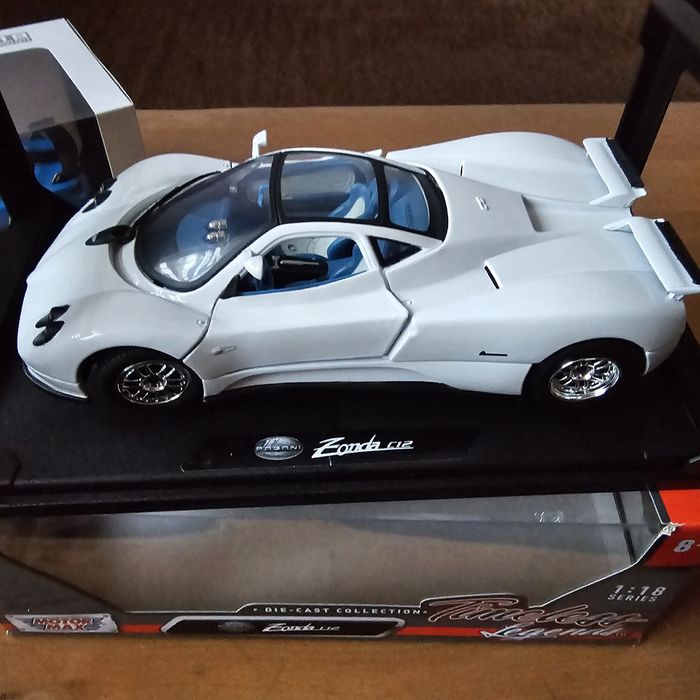 1:18 Метални модели.