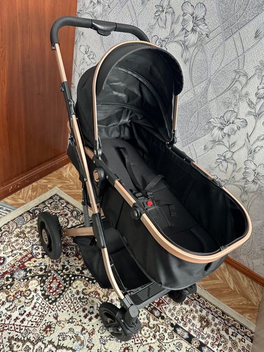 Продам детскую коляску