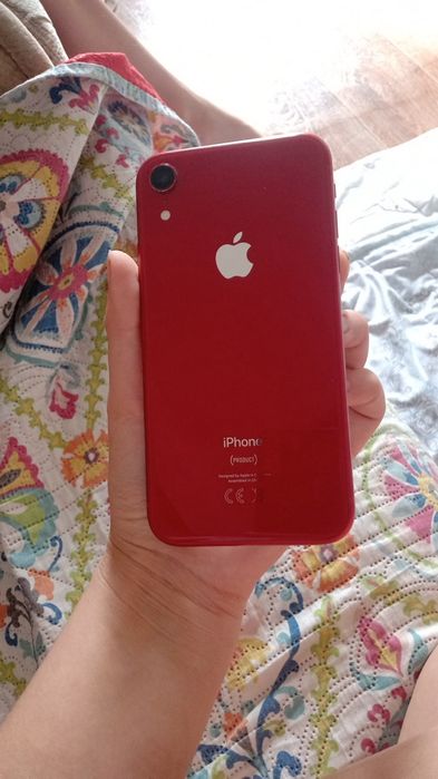 Iphone xr 64гб.Ак 76% царапины нет все идеально