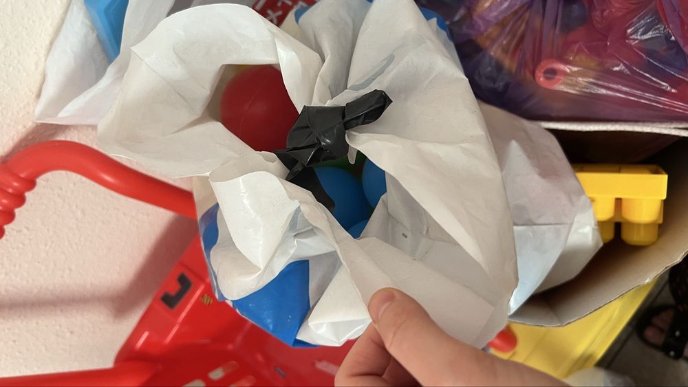 Разные детские игрушки