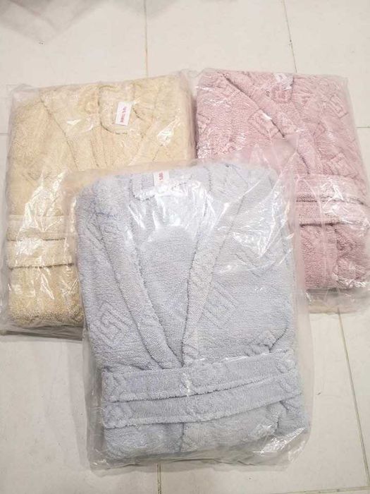 Халати 100% памук L/XL – меки и попивни