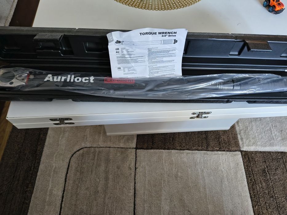 Vând cheile dinamometrica originala Aurlloct