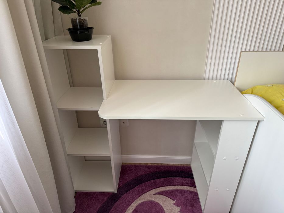 Продам письменный стол