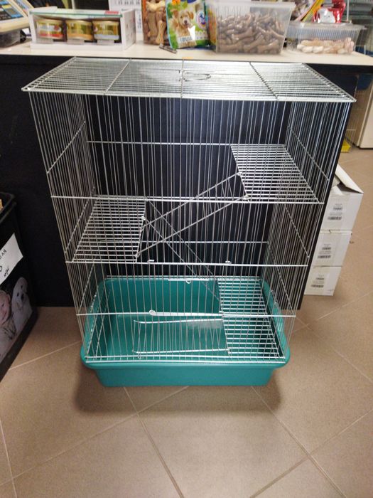 2размера Клетка за чинчила,дегу,плъхче,катерица на 3етажа.Нови!!!