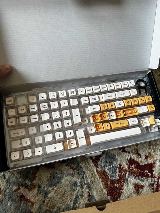 Tastatura Keychron K10 Wireless Mechanical Keyboard + extra caps