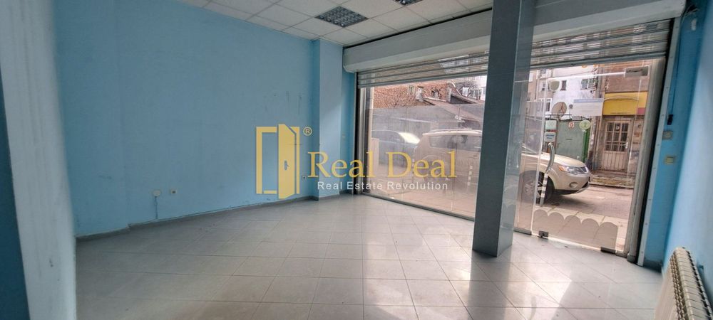 Магазин в София Център площ 50 цена 750