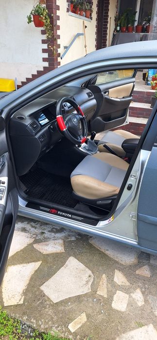 Toyota Corolla 1.4 VVT-i Benzină 97CP – întreținută complet + investiții mari + ITP 2027