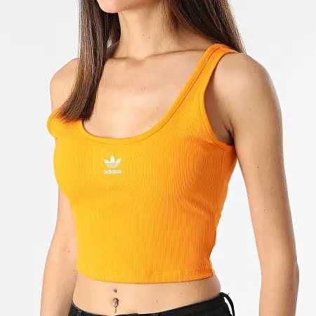 Нов рипсен топ на ADIDAS