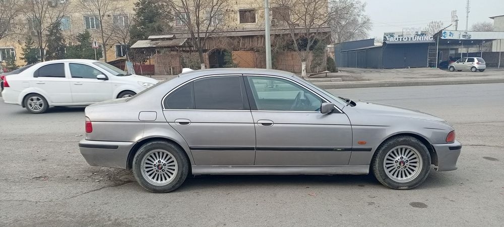 BMW E39 холати яхши