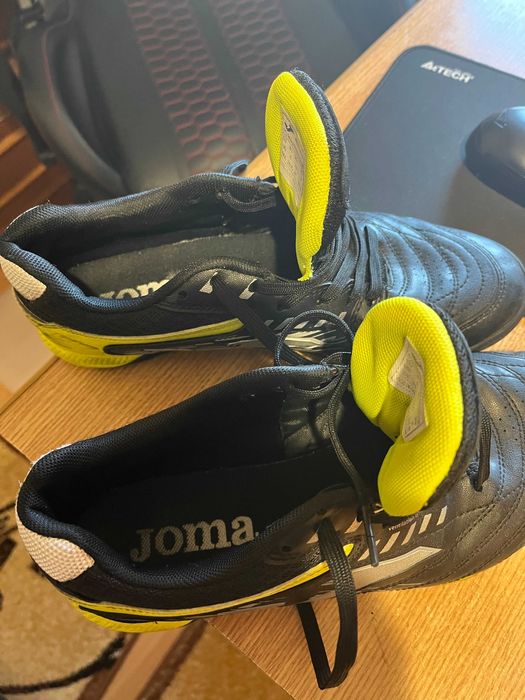 Ghete sport joma