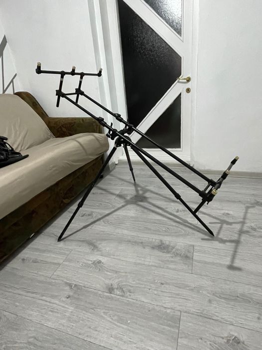 Vând Rod Pod 3 posturi