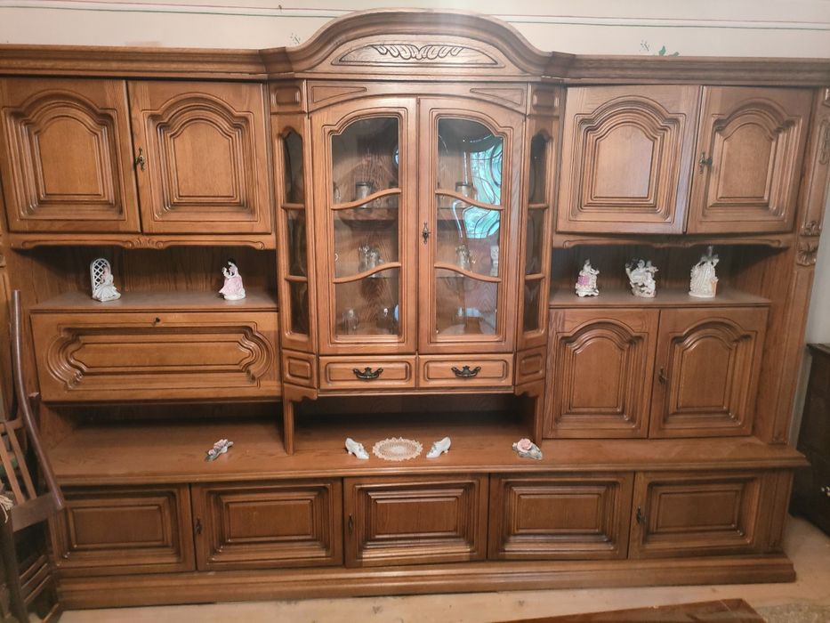 Mobilă sufragerie lemn masiv