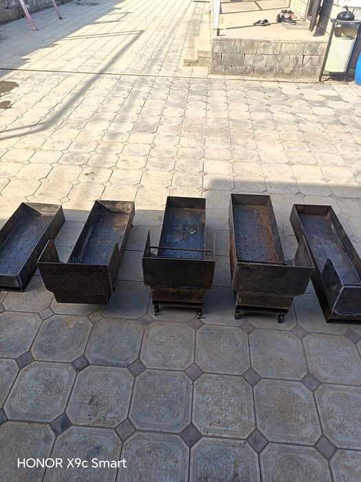 Мангалы обычные и стационарные.