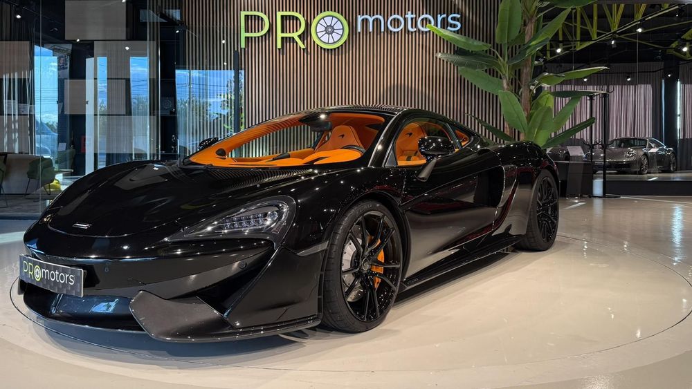 McLaren 570GT McLaren 570GT HERMES ORANGE 2017 / 570CP