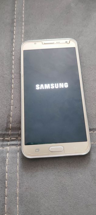 Samsung galaxy j7