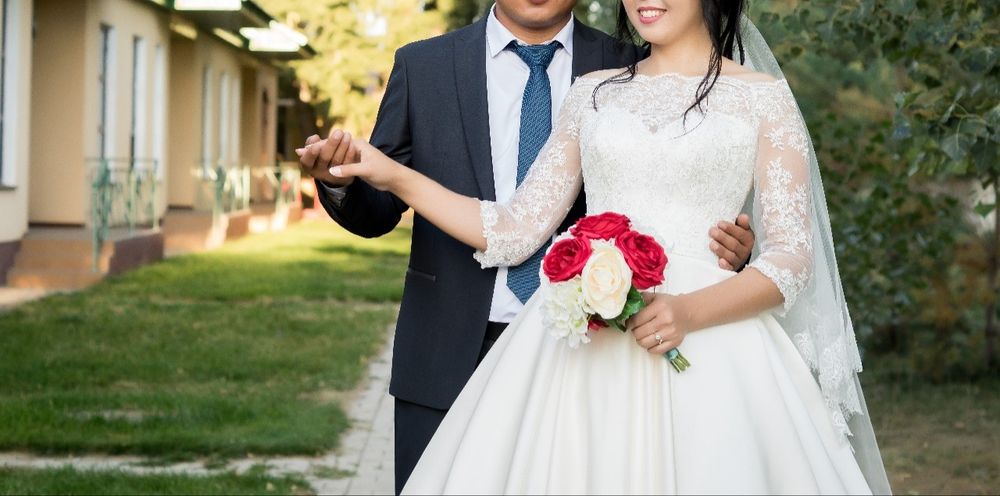 Свадебное платье