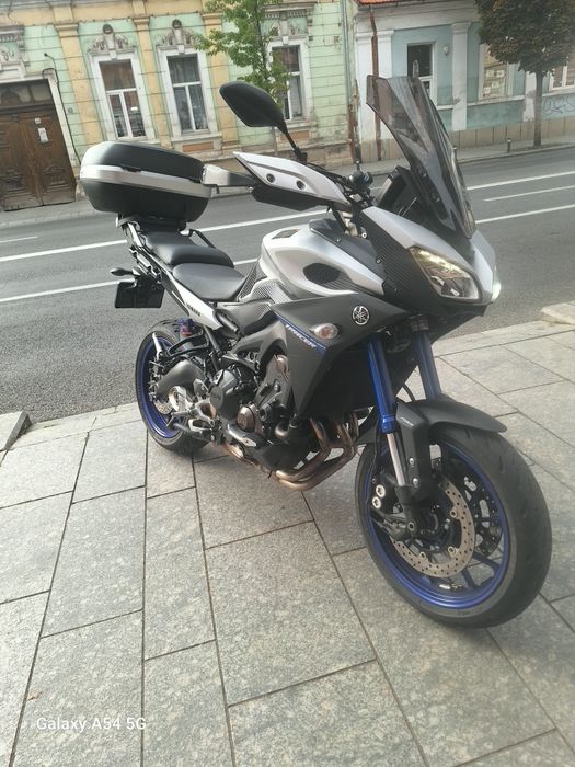 Yamaha MT 09 Tracer 900 2016