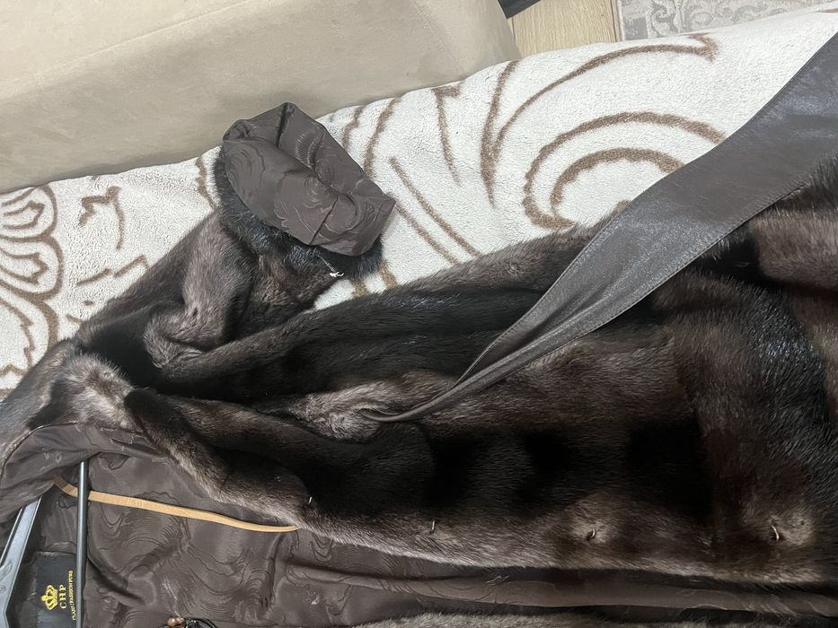 Продается норковая шуба