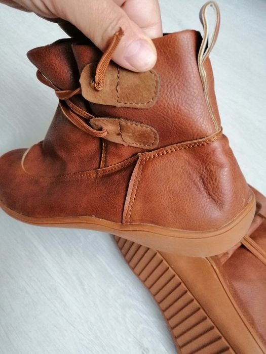 Vând mocasini dama piele naturala mărimea 37