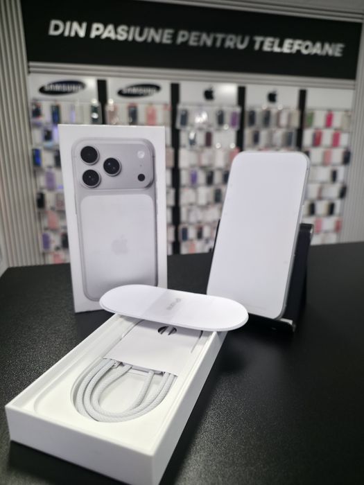 Iphone 17 Pro Max / Silver / NOU / DeluxGSM