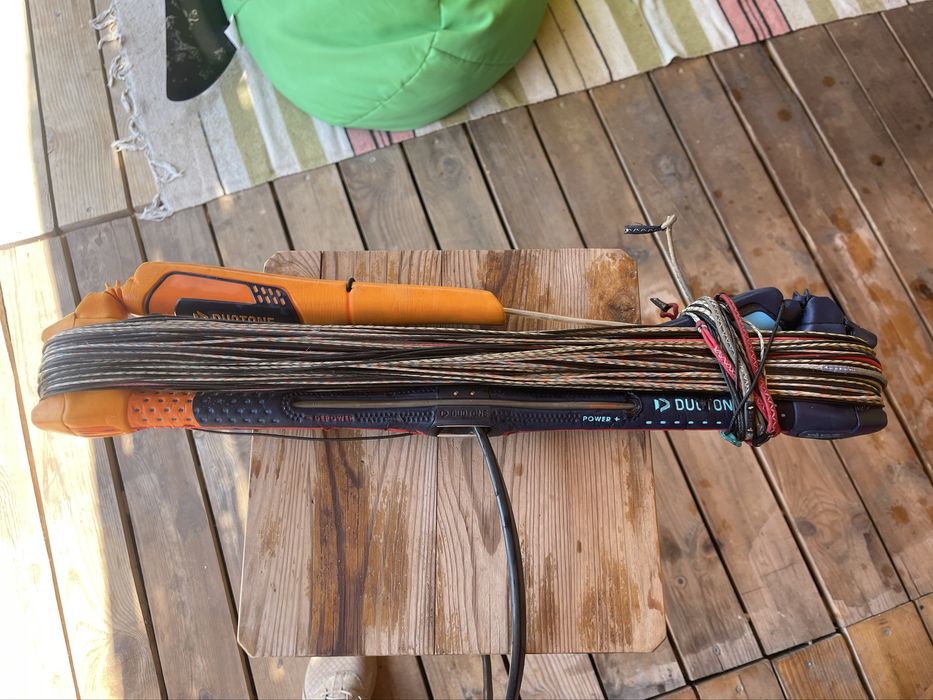 Duotone Click Bar / North Trust Bar